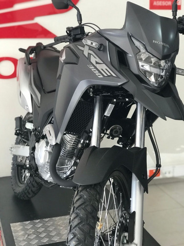 Imagen 4 de 15 de Honda Xre300 Abs Dlx 2024 7 De Agosto