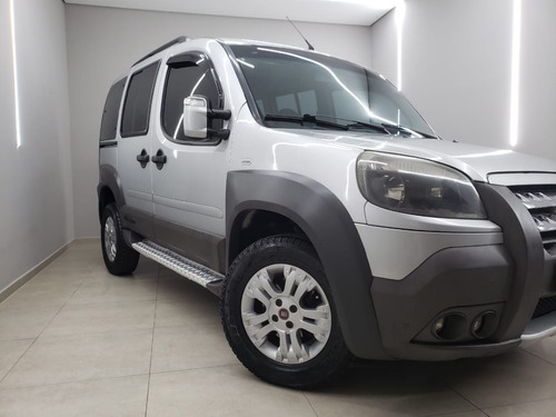Imagem 8 de 15 de Fiat Doblò Adventure 1.8 Flex 2009 2010 Adventure Locker