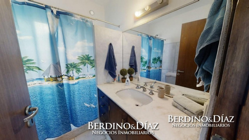 Moderna Residencia En La Posta Del Cangrejo- Ref: 640