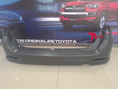 Parachoques Trasero Toyota Fortuner 2012-2017