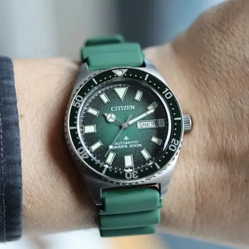 Relógio masculino Citizen NY0121-09x Promaster Divers Automatic