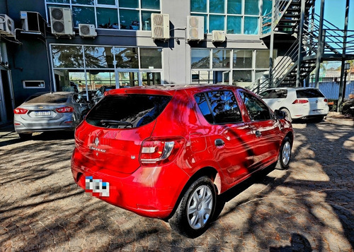 Imagen 11 de 14 de Renault Sandero Expression Pack 1.6 2018 70.000km Fcio T/usa