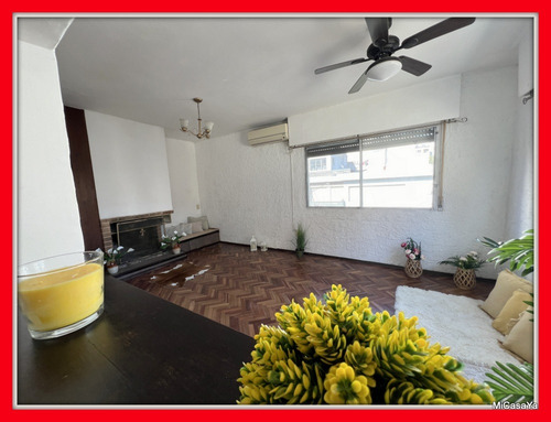 Alquiler De Hermoso Apartamento Formato Casa De Altos En Pocitos 2 Dormitorios Excelente Ubicación Todo Al Frente Estufa A Leña Sin Gastos Comunes