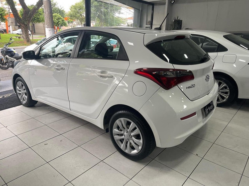 Imagem 6 de 9 de Hyundai Hb20 2019 1.0 Comfort Plus Flex 5p