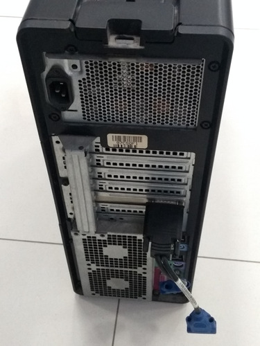 Imagem 3 de 3 de Servidor Dell Precision T5400 - Muito Conservado