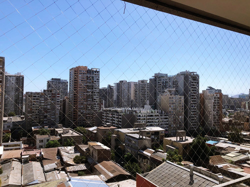 Arriendo Dpto. 3d+2b, Excelente Ubicación Sta. Isabel