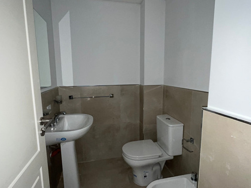 Imagen 19 de 26 de Departamento En Venta 4 Ambientes Recoleta