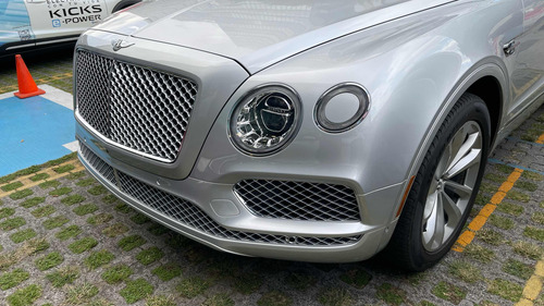 Bentley Bentayga W12 W12
