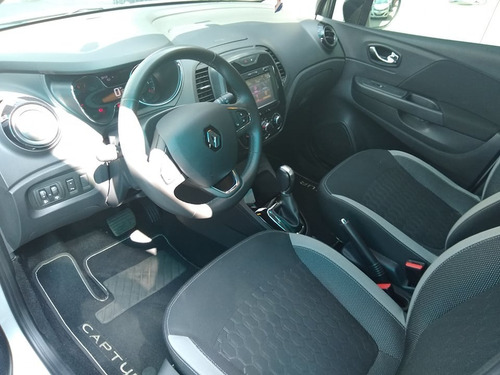 Imagem 7 de 8 de Captur Zen