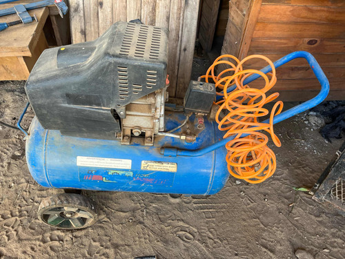Compresor De Aire Monofasico De 50 Lt Usado