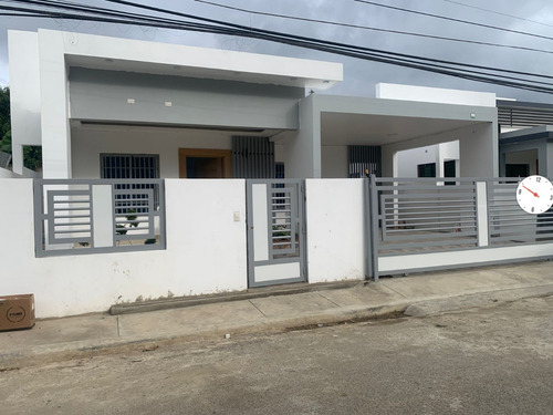 Casa En Venta En Valle Verde
