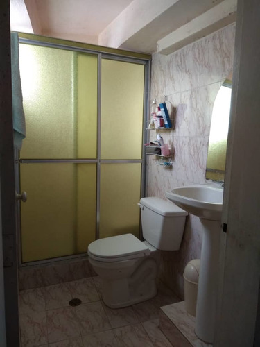 Imagen 7 de 8 de Casa En Venta