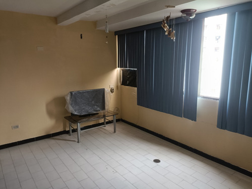 Apartamento En Venta Urbanización Caribe