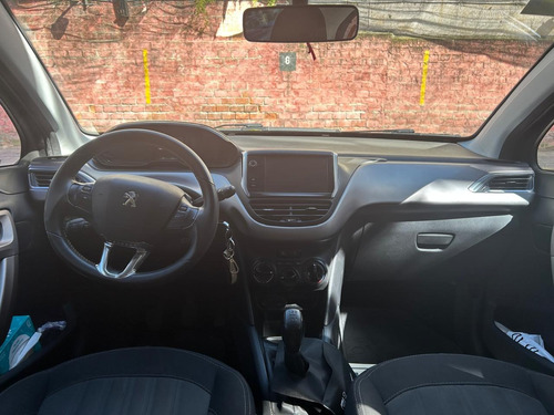 Peugeot 208 1.6 Allure Touchscreen