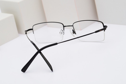 Imagem 9 de 10 de Armação Oculos Ogrife Og 1739-c Metal Masculino Fio Nylon