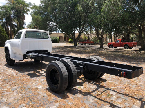 Imagen 4 de 14 de Camion Dodge 1979 Chasis Cabina 7 Ton Camion Chasis Cabina