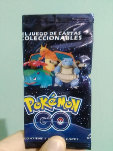 Lote X 25 Sobres De Cartas Coleccionables Pokemon Go