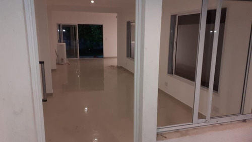 Imagen 3 de 8 de Venta De Ph A Estrenar Castelar Sur - Rio De Janeiro