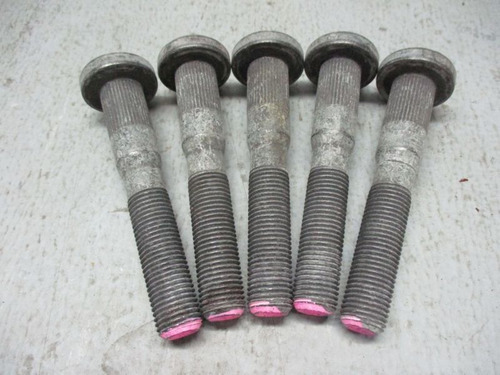 Esparrago Rueda Trasera Chevrolet Blazer 1992 1993 1994 1995