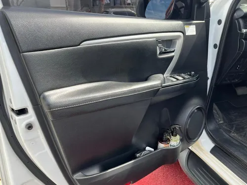 Toyota Fortuner Sw4 2.4 At