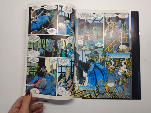 Coleção 2 Hq Um Conto De Batman Criminosos Editora Abril 1996 16266 (Usado)