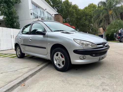 Peugeot 206 2006 1.6 Xt Premium
