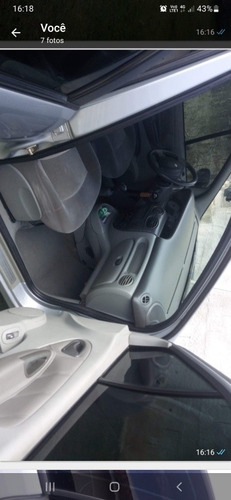 Imagem 6 de 7 de Renault Scenic 2005 1.6 16v Privilège 5p