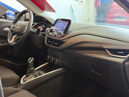 Chevrolet Onix plus 1.0 Lt 4p
