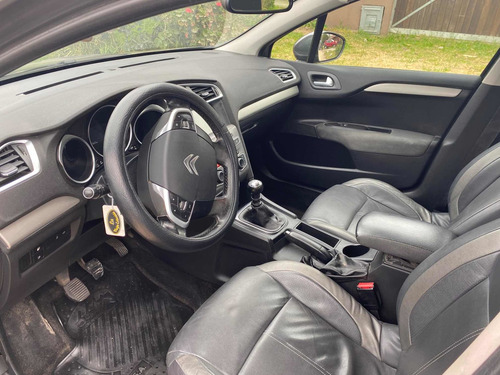 Imagen 7 de 9 de Citroën C4 Lounge 2017 1.6 Hdi 115 Feel Pack
