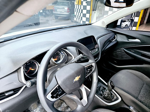 Chevrolet Onix ONIX SEDAN Plus LT 1.0 12V TB Flex Mec.