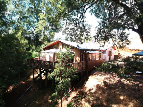 Parcela 5000 Mt2 Chancoyan Bajo, 2 Casas $ 155.000.000.-.