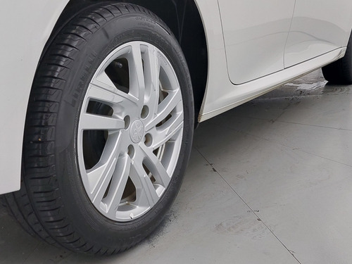 Peugeot 208 1.6 16V FLEX ACTIVE AT6