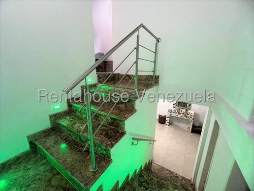 Ccasa En Venta En Turmero Urb La Providencia Zp