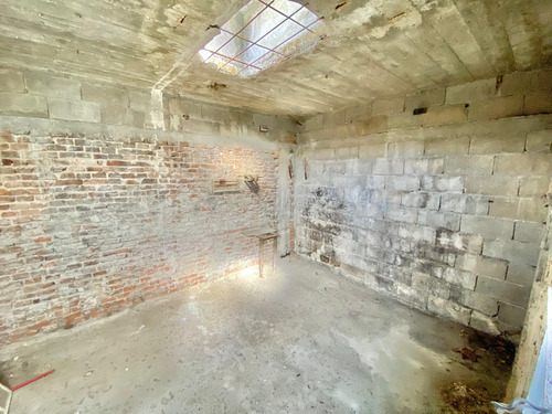 Casa En Venta En El Mejor Punto De Paso Molino, A Pasos Del Prado