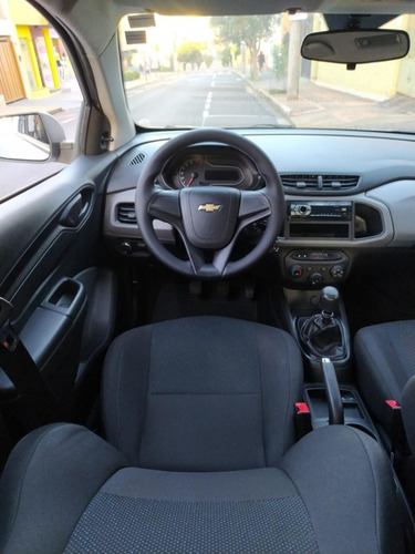 Imagem 4 de 15 de Gm Onix 1.0 Flex Joy 2018- Aceitamos Troca