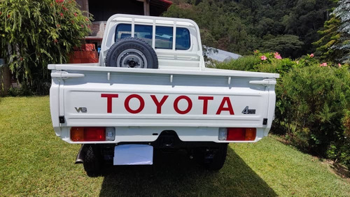 Imagen 6 de 11 de Toyota Pick Up