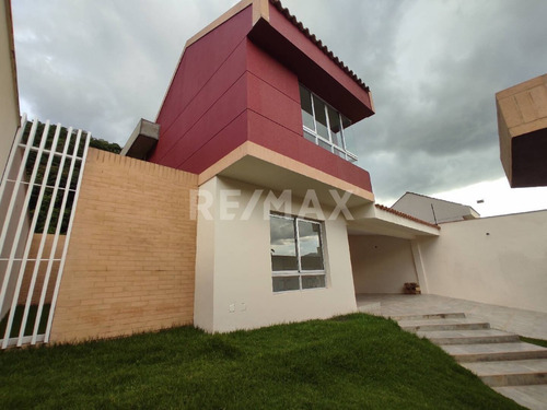Imagen 20 de 30 de H.a Bellísima Casa A Estrenar 257m² Calle Cerrada En El Trigal Norte