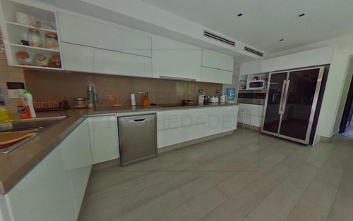 Imagen 13 de 30 de Casa 5 Dormitorios, 3 Suites, Pileta, 6 Baños Con Ascensor Y Parrilla Quincho En Belgrano