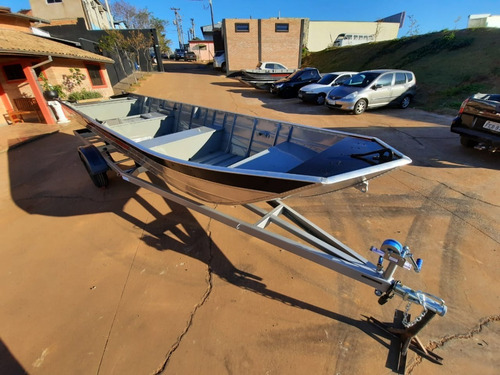Carretinha Reboque P/ Barco De Aluminio 6 Metros 500 Kg