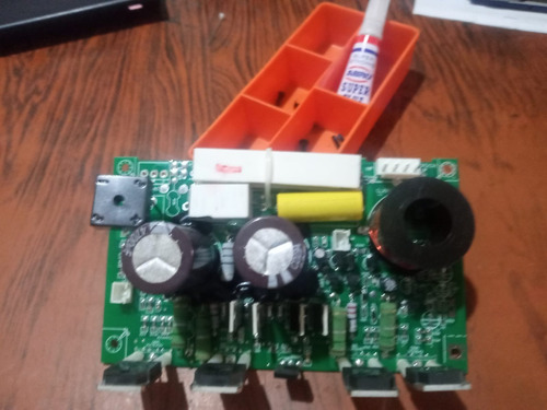 Imagen 7 de 9 de Amplificador 200w Para Cajas Activas 33v