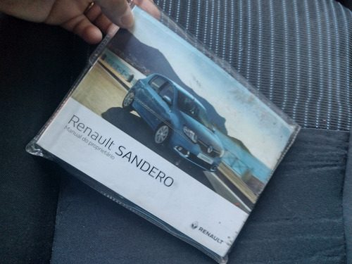 Imagem 9 de 10 de Renault Sandero 2018 1.0 12v Authentique Sce 5p