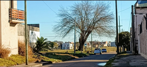 Loteo Santiago Díaz Al 600. 330 M²