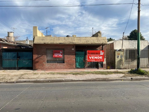 Venta De Casa Tres Ambientes En Jose C Paz 