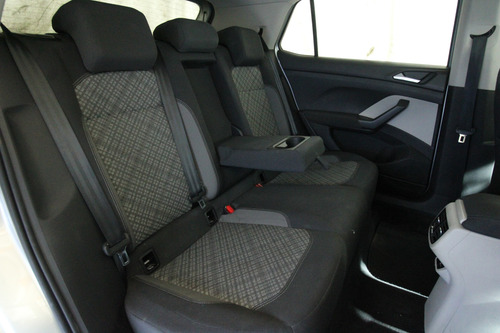 Volkswagen Taigun 1.0 Tsi Comfortline At