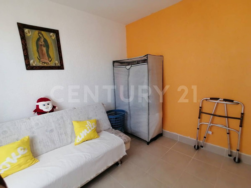 Casa En Venta Hacienda San Camilo, Pedro Escobedo, Querétaro.
