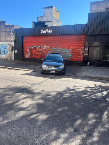 Volkswagen Bora 1.8 Highline T 180cv Cuero
