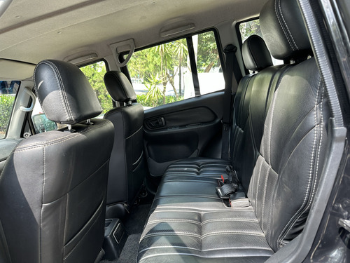 Mitsubishi Pajero TR4 2.0 4X4 16V 140CV FLEX 4P AUTOMÁTICO