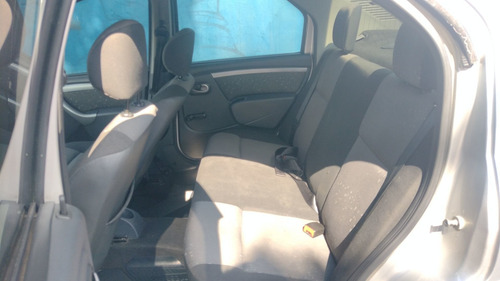 Imagem 9 de 15 de Renault Logan 1.0 Expression 16v Flex 4p Manual