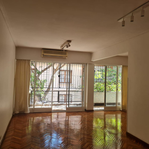 Departamento En  Venta En Belgrano Excelente Ubicación, Luminoso!!! Buen Estado!