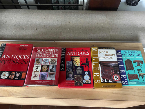 Gran Lote Libros Millers Anntiques Y Enciclopedia Sothbys